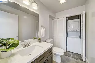 1451 13th St, Oakland, CA 94607 - Photo 6