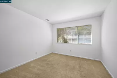 320 Warmcastle Court, Martinez, CA 94553 - Photo 12