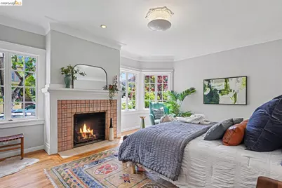 2301 Virginia St #APT 1, Berkeley, CA 94709 - Photo 2