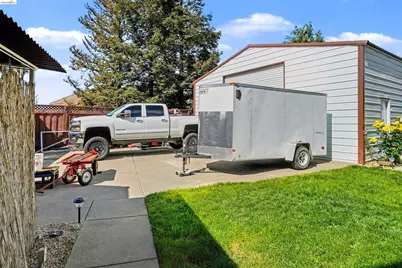 2752 Placer Dr, Oakley, CA 94561 - Photo 38