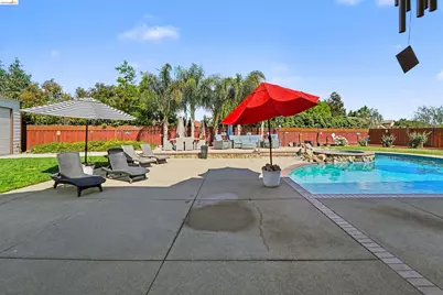 2752 Placer Dr, Oakley, CA 94561 - Photo 44