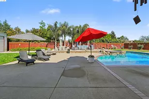 2752 Placer Dr, Oakley, CA 94561 - Photo 44