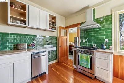 821 32nd, Oakland, CA 94608 - Photo 44