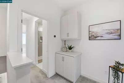 150 Uptown Cir, Oakland, CA 94607 - Photo 18