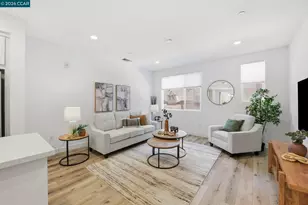 150 Uptown Cir, Oakland, CA 94607 - Photo 6