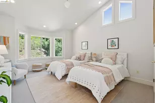 23 Valant Pl, Piedmont, CA 94610 - Photo 42