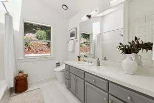 23 Valant Pl, Piedmont, CA 94610 - Photo 44