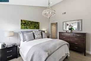 1050 Maywood Ln, Martinez, CA 94553 - Photo 12