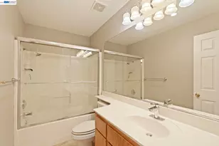 810 Vinewood Dr, Modesto, CA 95351 - Photo 10