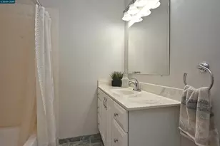 1013 Pleasant Valley Dr, Pleasant Hill, CA 94523 - Photo 22