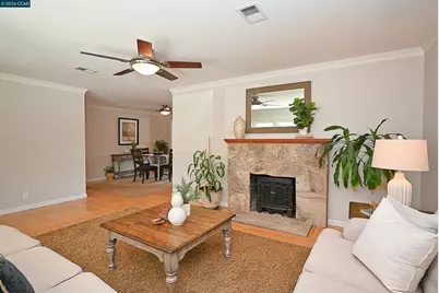 1013 Pleasant Valley Dr, Pleasant Hill, CA 94523 - Photo 4