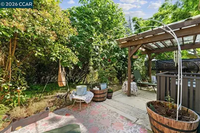 1734 Casa Grande St, Benicia, CA 94510 - Photo 30