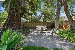 2320 Derby St, Berkeley, CA 94705 - Photo 34