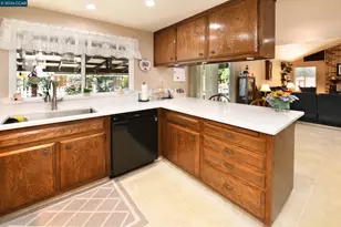 314 Semillon Cir, Clayton, CA 94517 - Photo 12