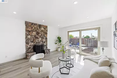 1326 Vining Dr, San Leandro, CA 94579 - Photo 26