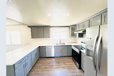 4150 Rocky Point Ct, Tracy, CA 95304 - Photo 8