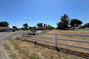 4150 Rocky Point Ct, Tracy, CA 95304 - Photo 6