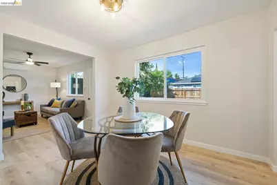 123 Circuit Dr #Unit A, Roseville, CA 95678 - Photo 10