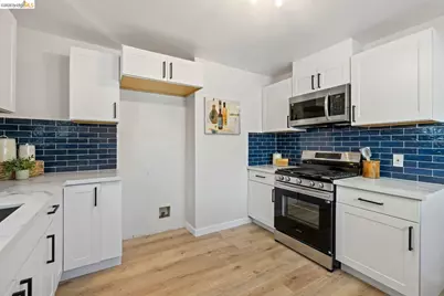 123 Circuit Dr #Unit A, Roseville, CA 95678 - Photo 14