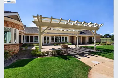 920 Happy Valley Rd, Pleasanton, CA 94566 - Photo 50