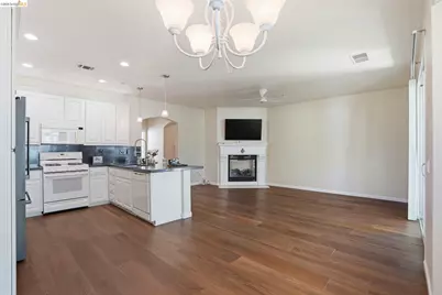 481 Coronation Dr, Brentwood, CA 94513 - Photo 8