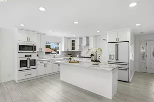 3556 Columbine Dr, San Jose, CA 95127 - Photo 10