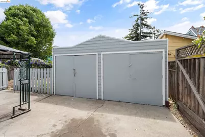 1912 Lafayette St, Alameda, CA 94501 - Photo 2