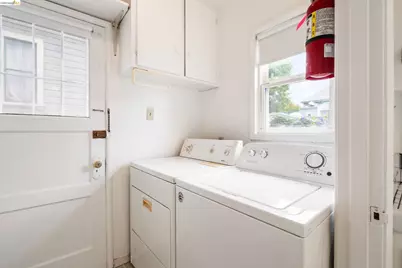 1912 Lafayette St, Alameda, CA 94501 - Photo 26