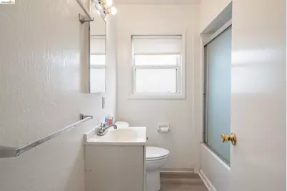 1912 Lafayette St, Alameda, CA 94501 - Photo 30
