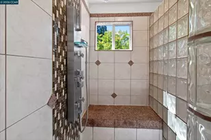 1831 Gilly Ln, Concord, CA 94518 - Photo 30