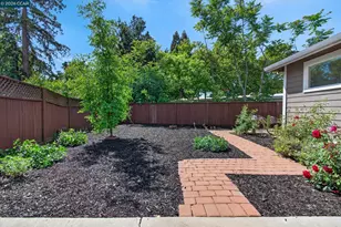 1831 Gilly Ln, Concord, CA 94518 - Photo 40