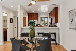 1104 Island Dr, Alameda, CA 94502 - Photo 8