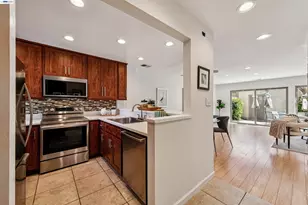 1104 Island Dr, Alameda, CA 94502 - Photo 10