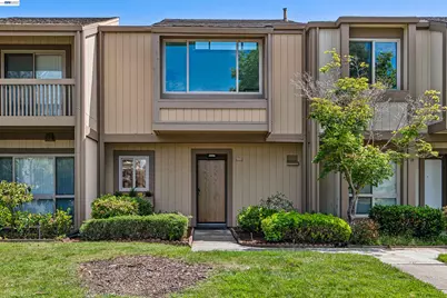 1104 Island Dr, Alameda, CA 94502 - Photo 2