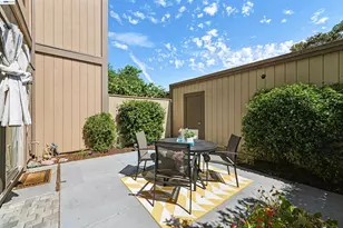 1104 Island Dr, Alameda, CA 94502 - Photo 24