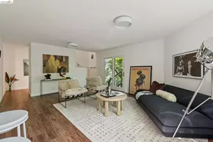 6874 Chambers Dr, Oakland, CA 94611 - Photo 36