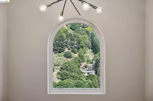 6929 Bristol Dr, Berkeley, CA 94705 - Photo 26