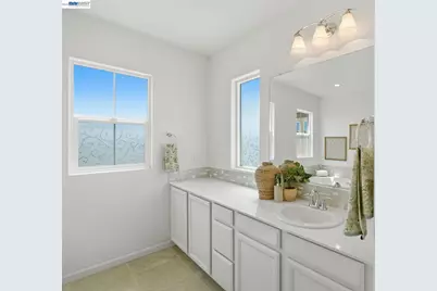 2352 Augusta Ave, Tracy, CA 95377 - Photo 32