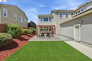 2352 Augusta Ave, Tracy, CA 95377 - Photo 46