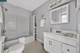 5136 Argyle Rd, El Sobrante, CA 94803 - Photo 12