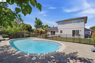 7574 Birkdale Dr, Newark, CA 94560 - Photo 32