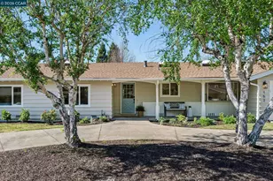 152 Tharp Dr, Moraga, CA 94556 - Photo 2