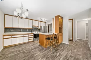960 Shorepoint Ct, Alameda, CA 94501 - Photo 4