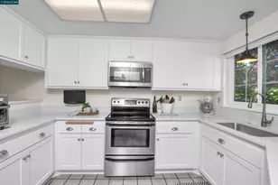 158 Bedford, Hercules, CA 94547 - Photo 10