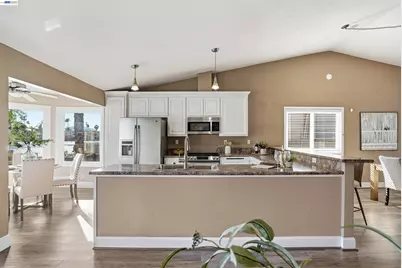 5502 Drakes Ct, Discovery Bay, CA 94505 - Photo 10