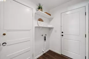 2564 35th Ave, Oakland, CA 94601 - Photo 36