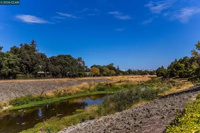 1201 Monument Blvd #76, Concord, CA 94520 - Photo 34