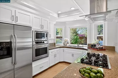 25 Cannes Ct, Danville, CA 94506 - Photo 16