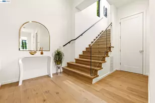 45 Homeglen Ln, Oakland, CA 94611 - Photo 28