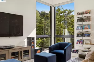 45 Homeglen Ln, Oakland, CA 94611 - Photo 8